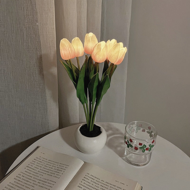 LED-Tulpen-Nachtlicht - Blumige Leuchtkraft für dein Zuhause!