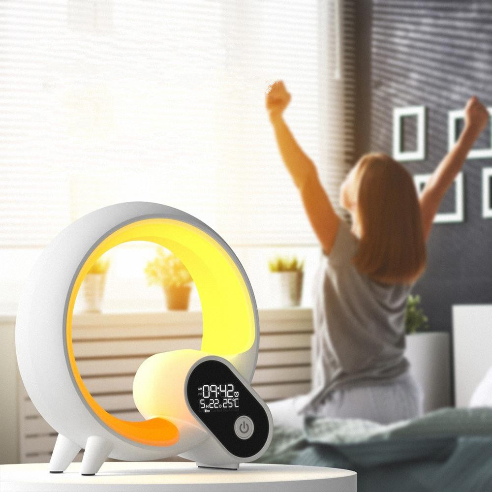 Kreative Q-Light: Intelligente Weckfunktion und bunte Atmosphärenbeleuchtung