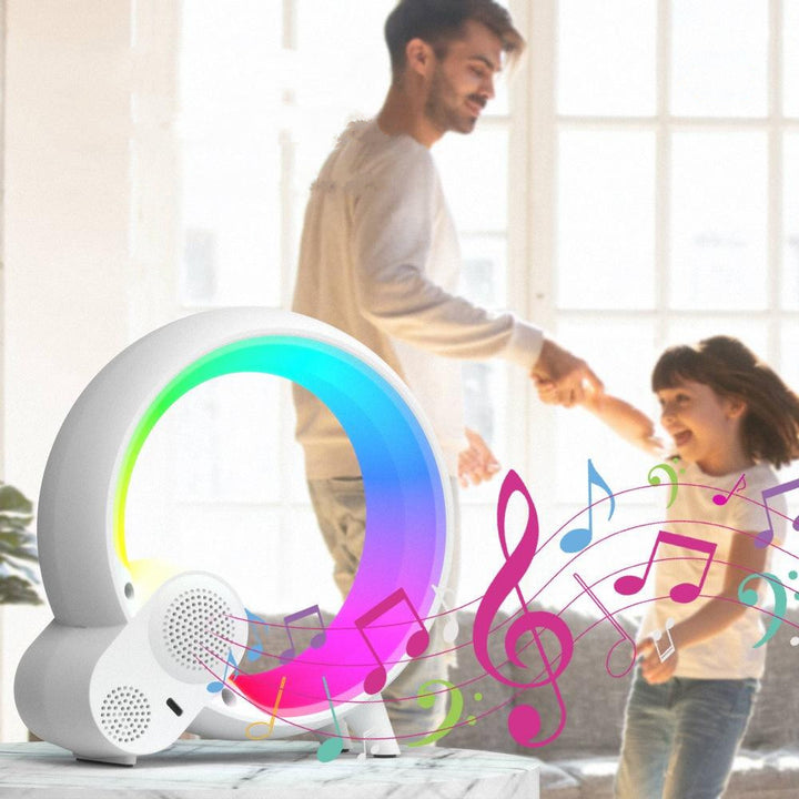 Kreative Q-Light: Intelligente Weckfunktion und bunte Atmosphärenbeleuchtung